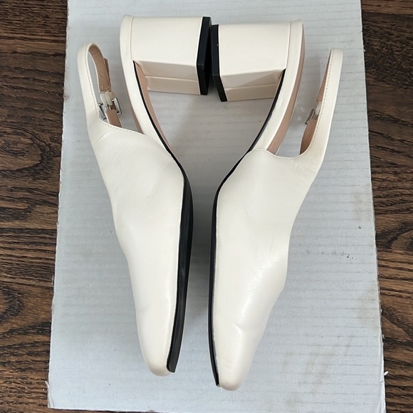 & OTHER STORIES Block Heel Slingback Pumps - Picture 6 of 11